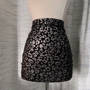 F21 gold leopard miniskirt